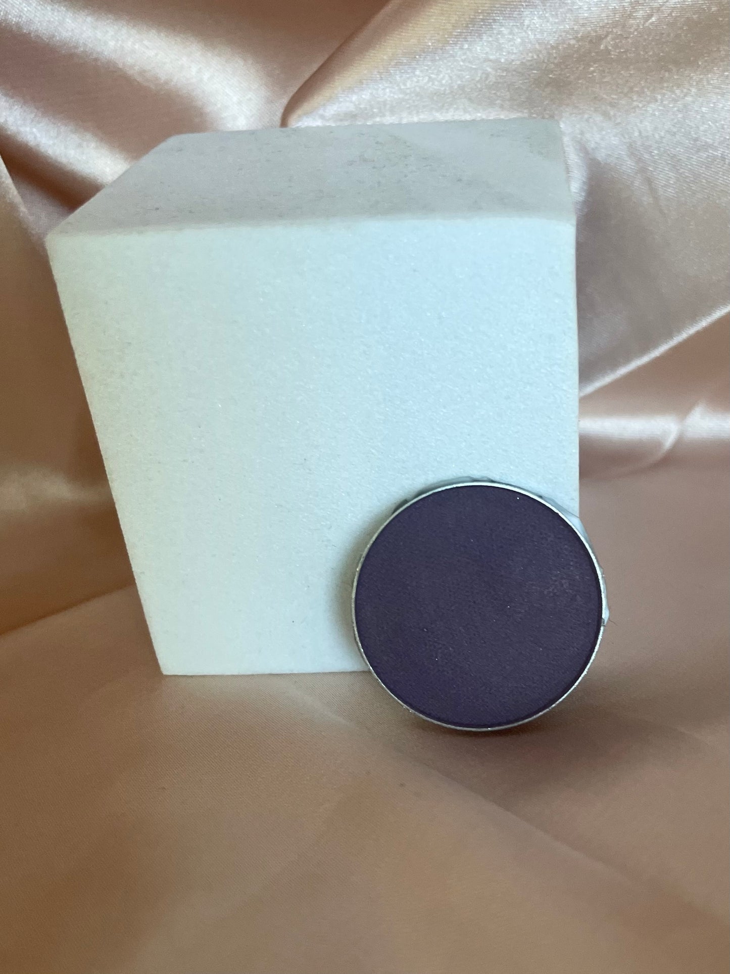 Eyeshadow single pan
