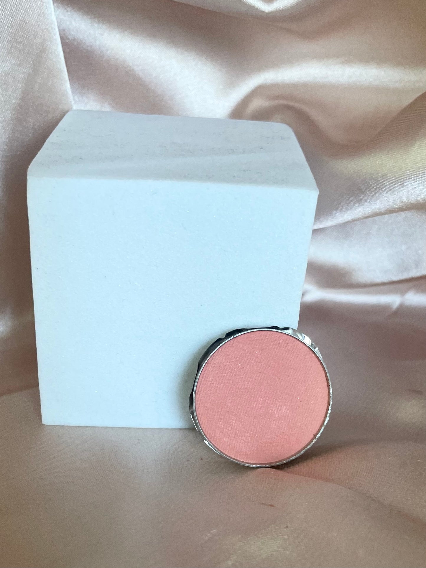 Eyeshadow single pan