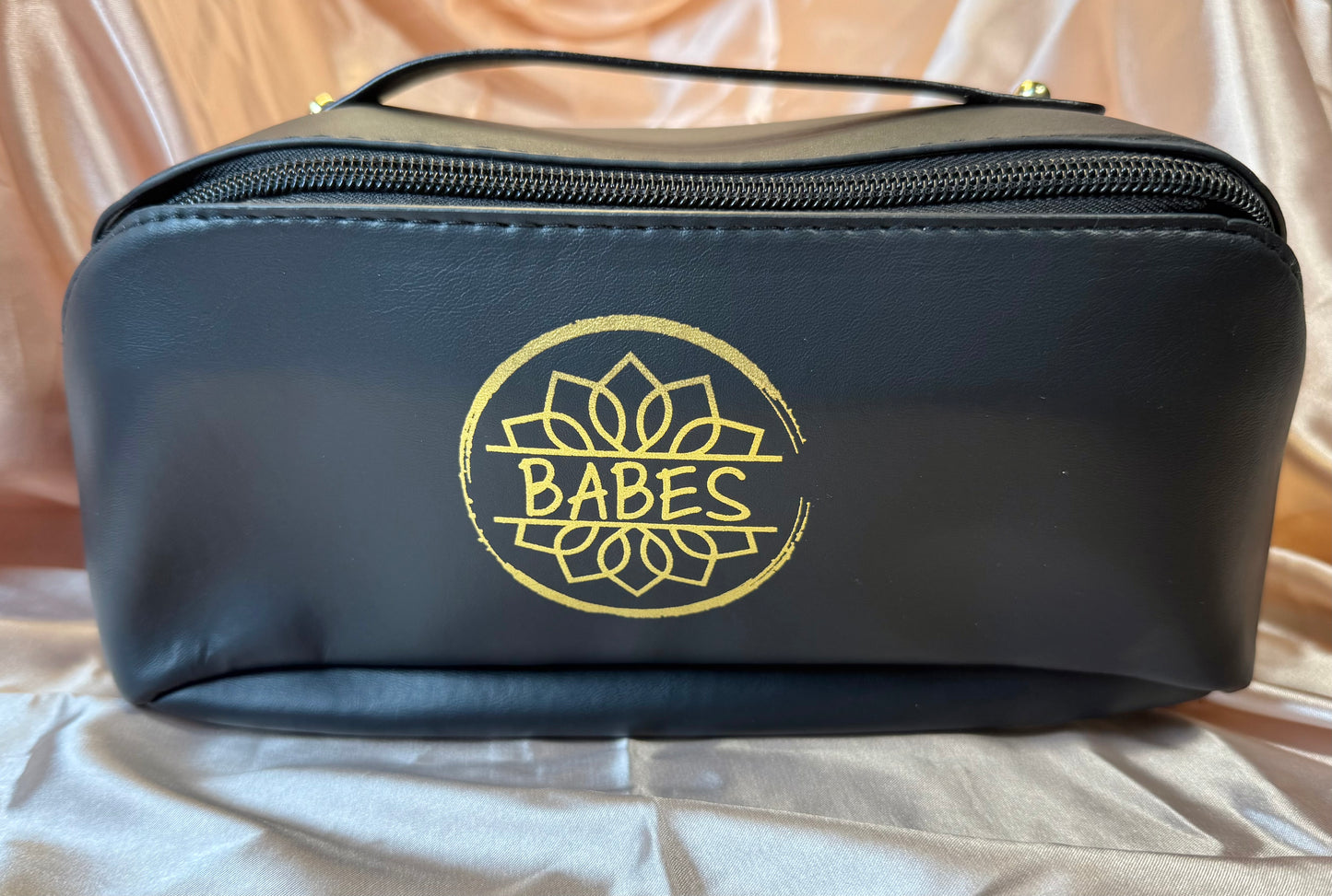 Makeup bag