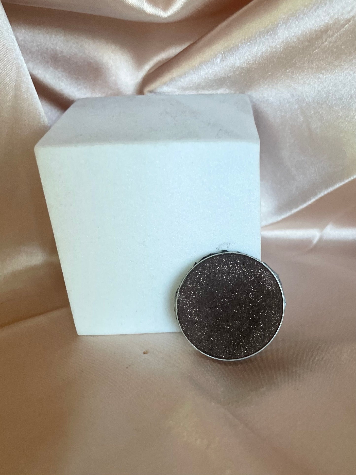 Eyeshadow single pan