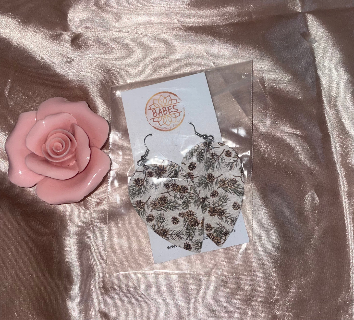 Leather tear drop pinecones