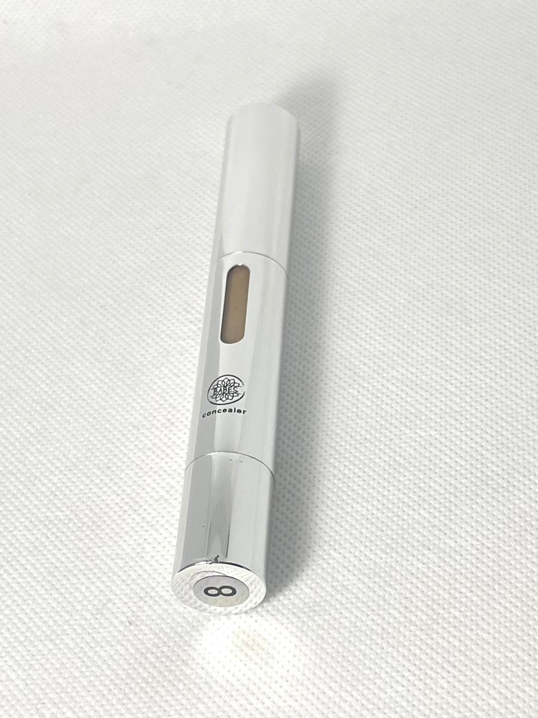 Liquid Concealer with sponge tip