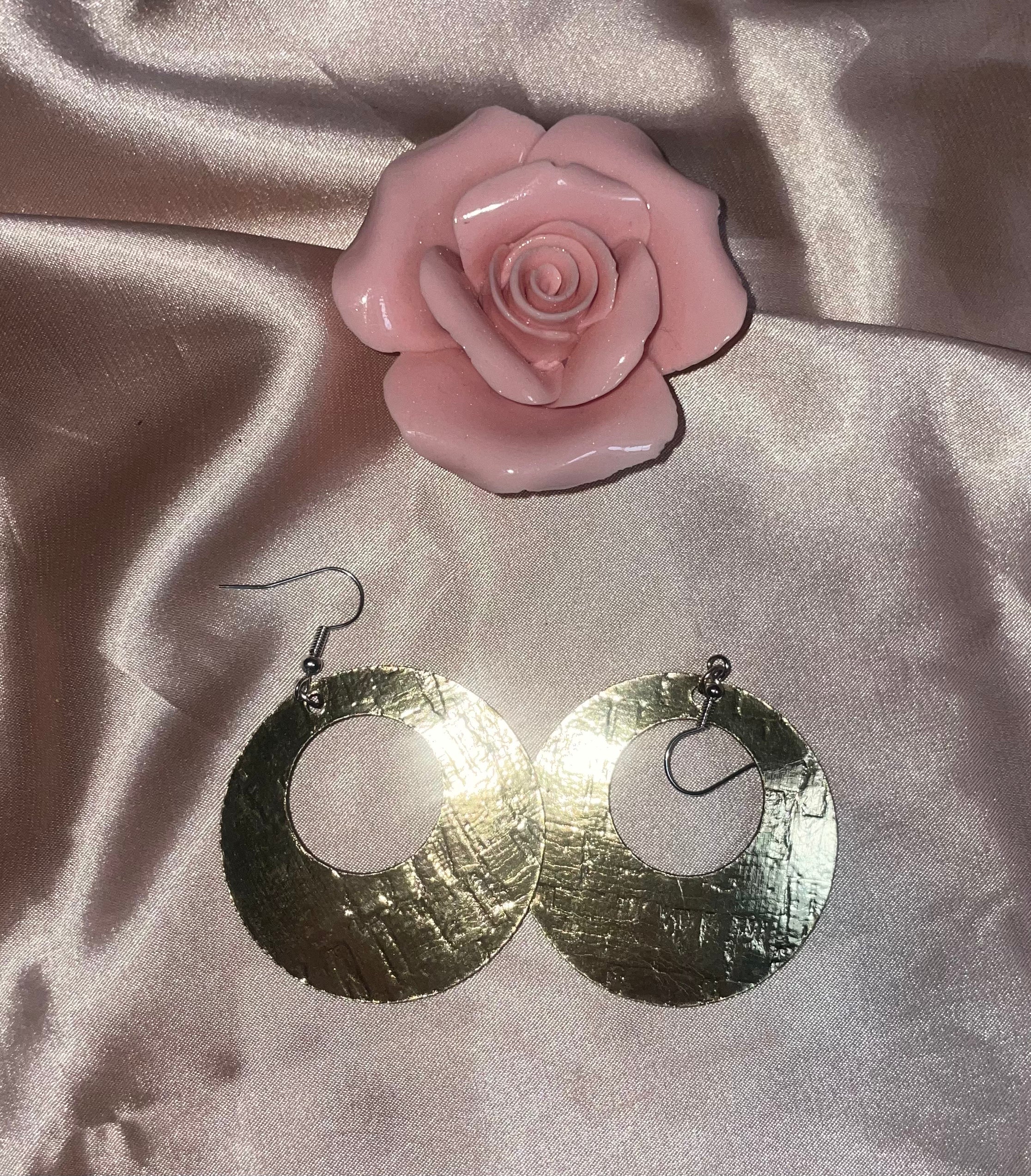 Gold leather circle earrings