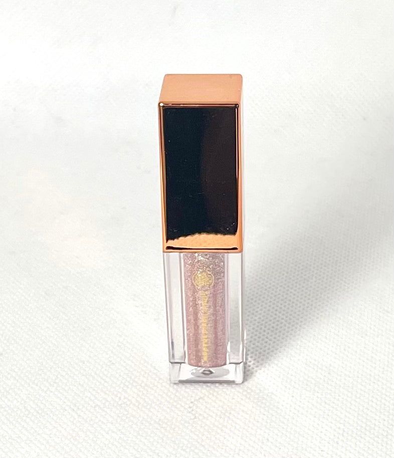 Liquid shimmer