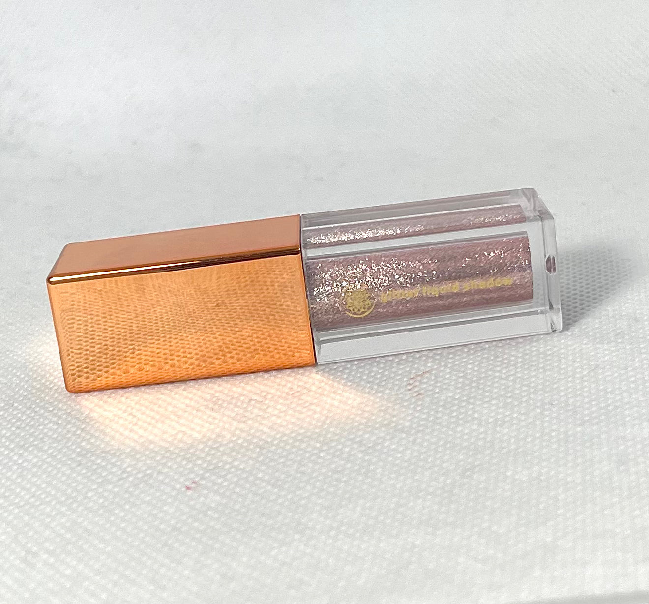 Liquid shimmer