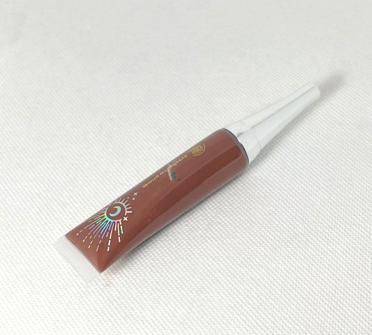 Eye shadow primer